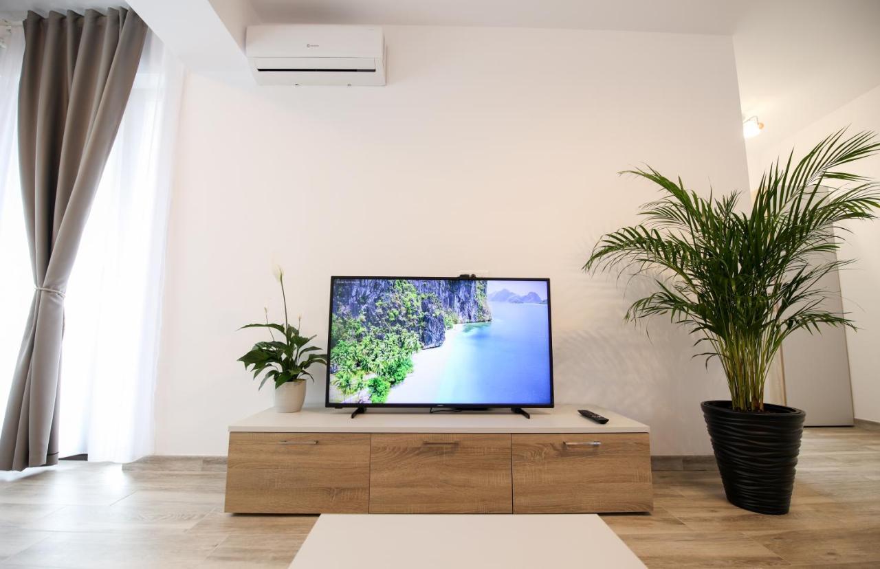 Vitan Central Oasis ---Free Secured Private Parking---Self Check-In-- 布加勒斯特 外观 照片